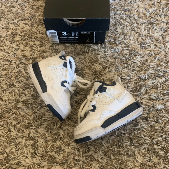 JORDAN 4 RETRO | Size 3C - Picture 4 of 5